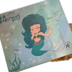 Mermaid Jewelry Box when opened plays music
